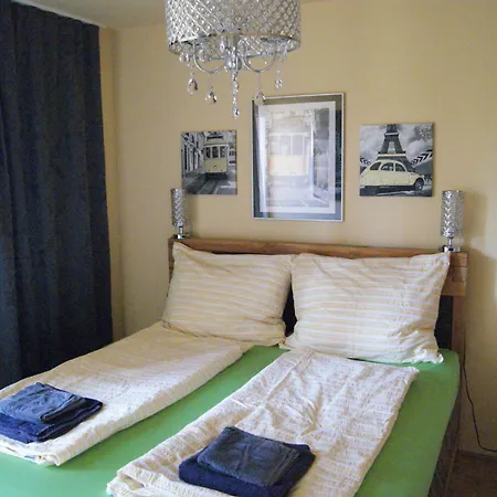 Cityresidenz 아파트 *